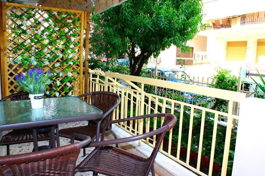 Amalia House Διαμέρισμα Nea Kallikrateia Εξωτερικό φωτογραφία